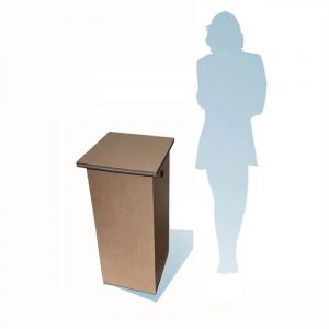Un socle d’exposition en carton au format idéal pour mettre en valeur sculptures, prototypes et pièces artistiques. Hauteur adaptée, structure discrète et esthétique naturelle, parfaite pour scénographies, vernissages et espaces pédagogiques.